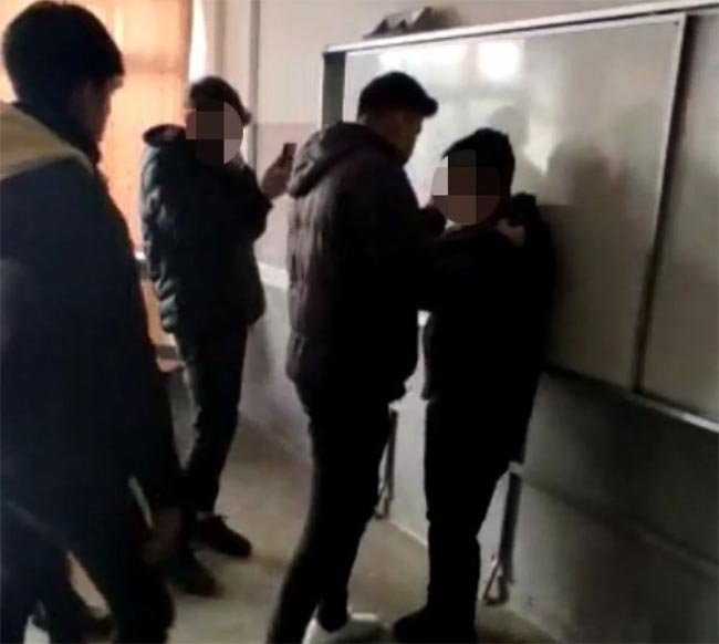 Zonguldak'taki lisede yaşanan engelli öğrenciye zorbalık görüntüleriyle ilgili, MEB harekete geçti