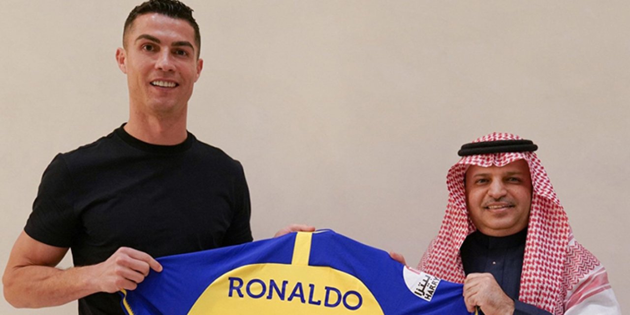 Cristiano  Ronaldo resmen Al Nassr’a transfer oldu