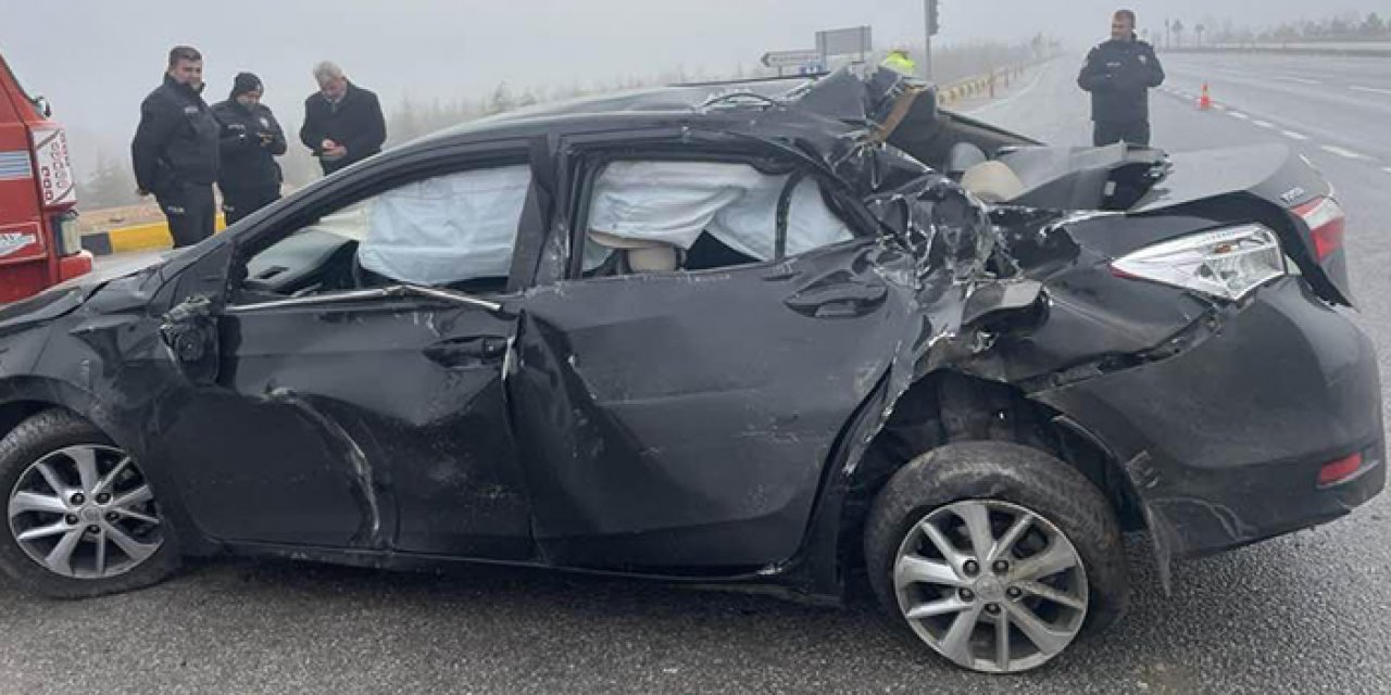 Kamyonetle makam aracı çarpıştı: 4 yaralı