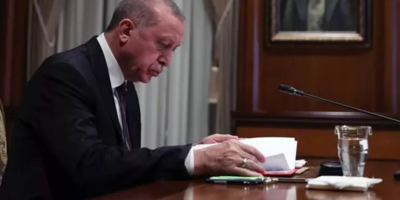 Cumhurbaşkanı imzaladı: Atama kararları Resmi Gazete'de