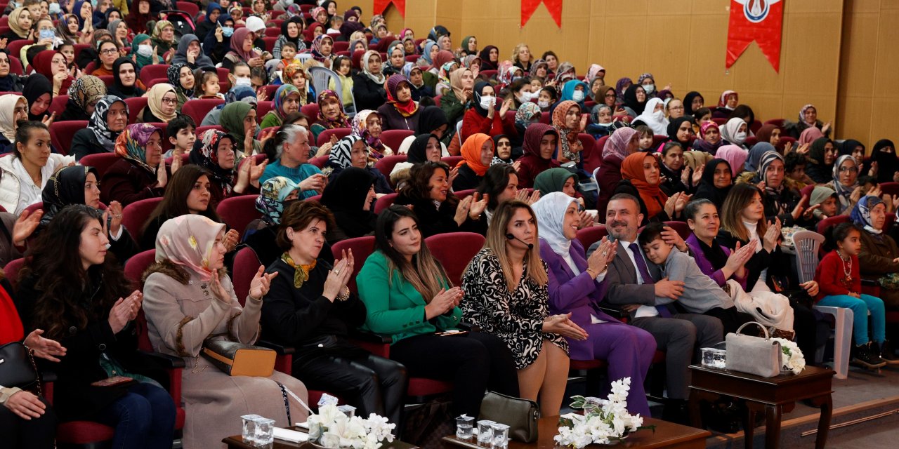 Sincan’da Başkan'ın eşinden aile sohbetleri