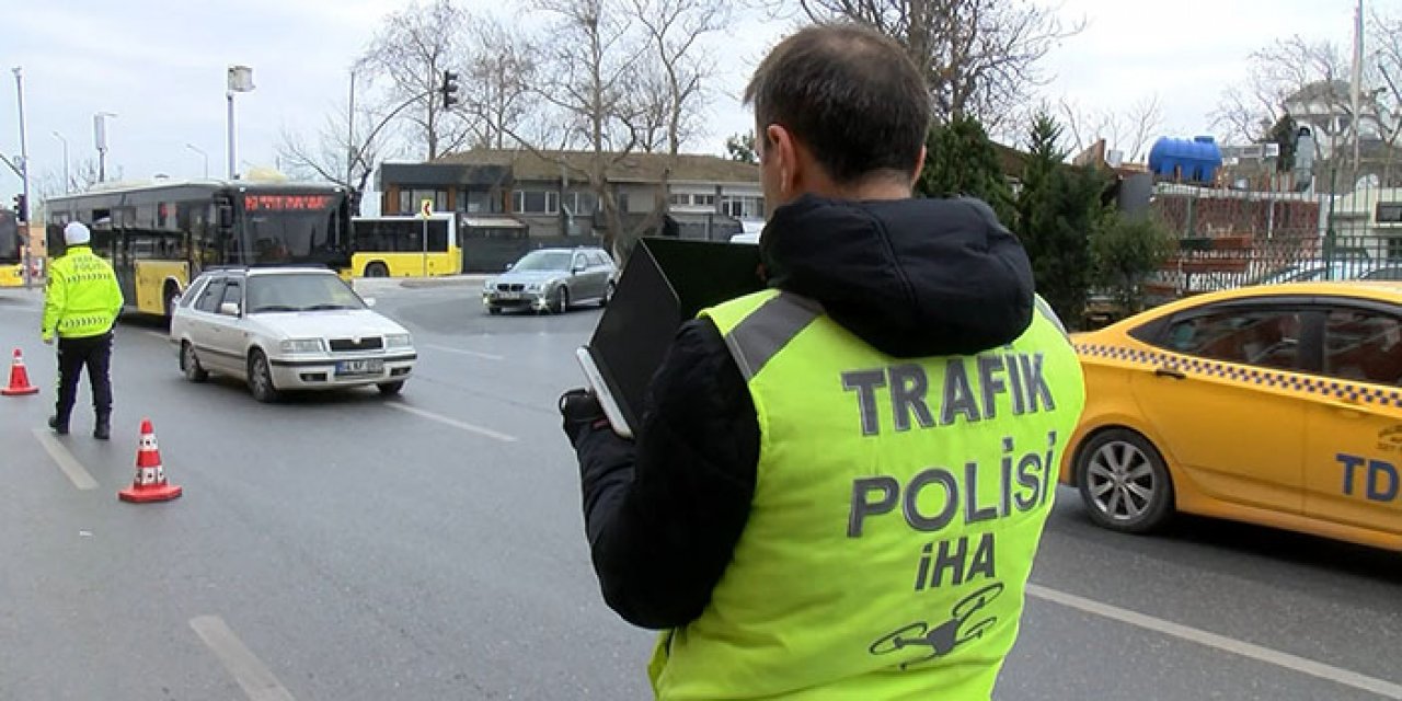 Kadıköy’de dronlu taksi denetimi