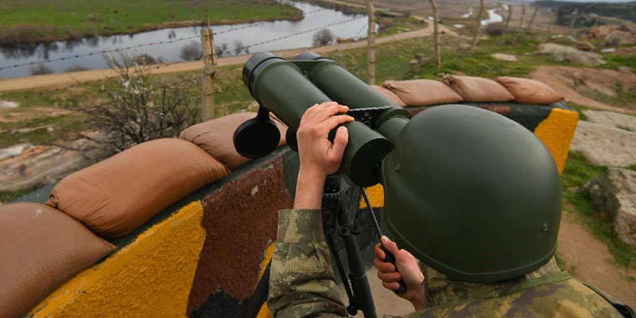 Yunanistan’dan zorla gönderilen 1’i PKK’lı 27 kişiye müdahale edildi