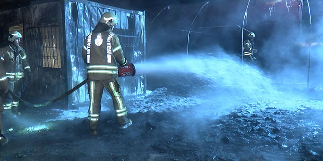 İstanbul’da depoda çıkan yangın seralara sıçradı