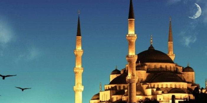 Gönülleri birleştiren ayda paylaşma, vefa ve dua ön plana çıkıyor