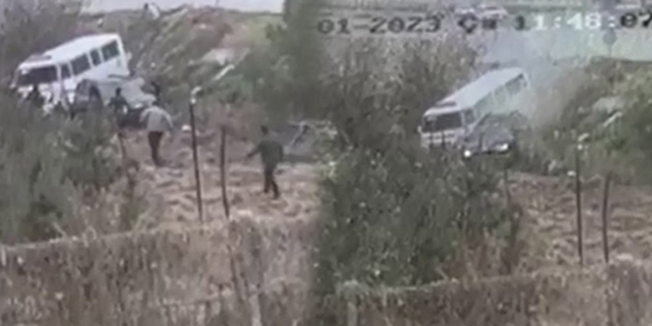 Denizli’de kavşakta gerçekleşen trafik kazasında 7 kişi yaralandı