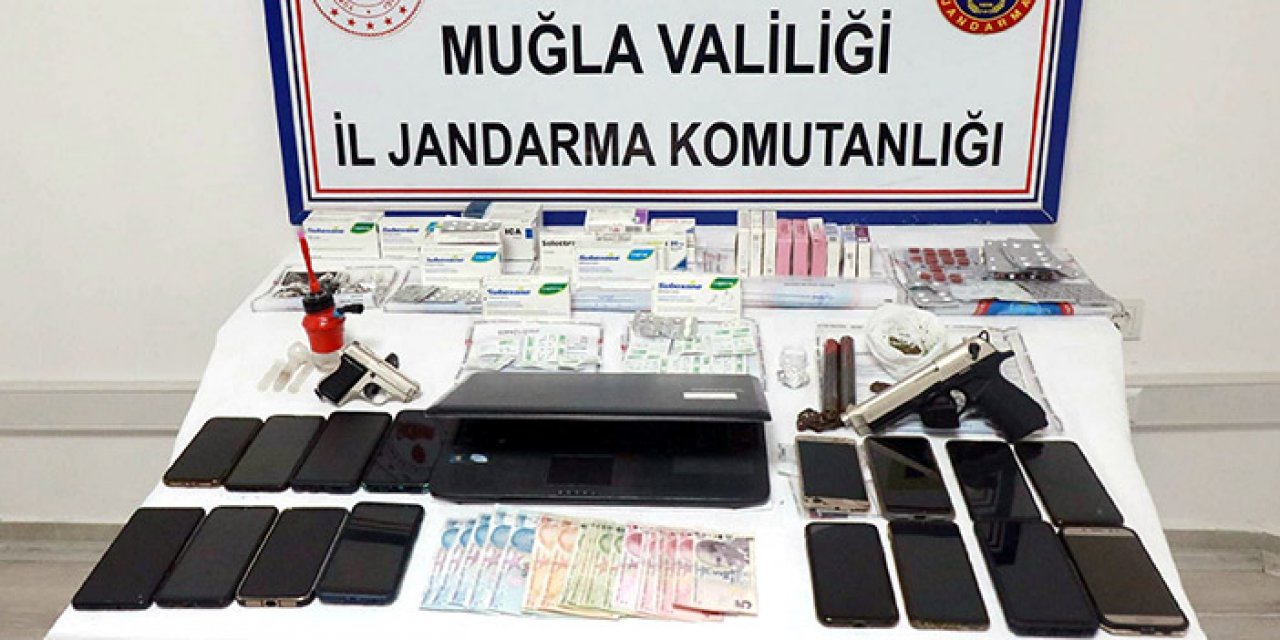 Muğla’da jandarmadan uyuşturucu operasyonu: 15 gözaltı