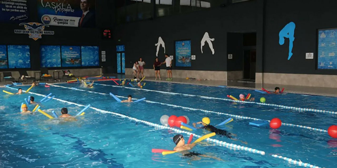 Başkan Şimşek’ten çocuklara sürpriz