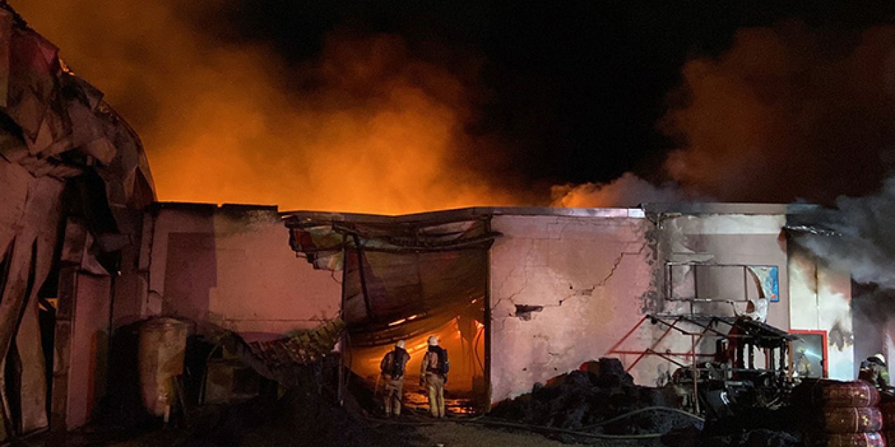 İstanbul’da iki fabrikada yangın çıktı