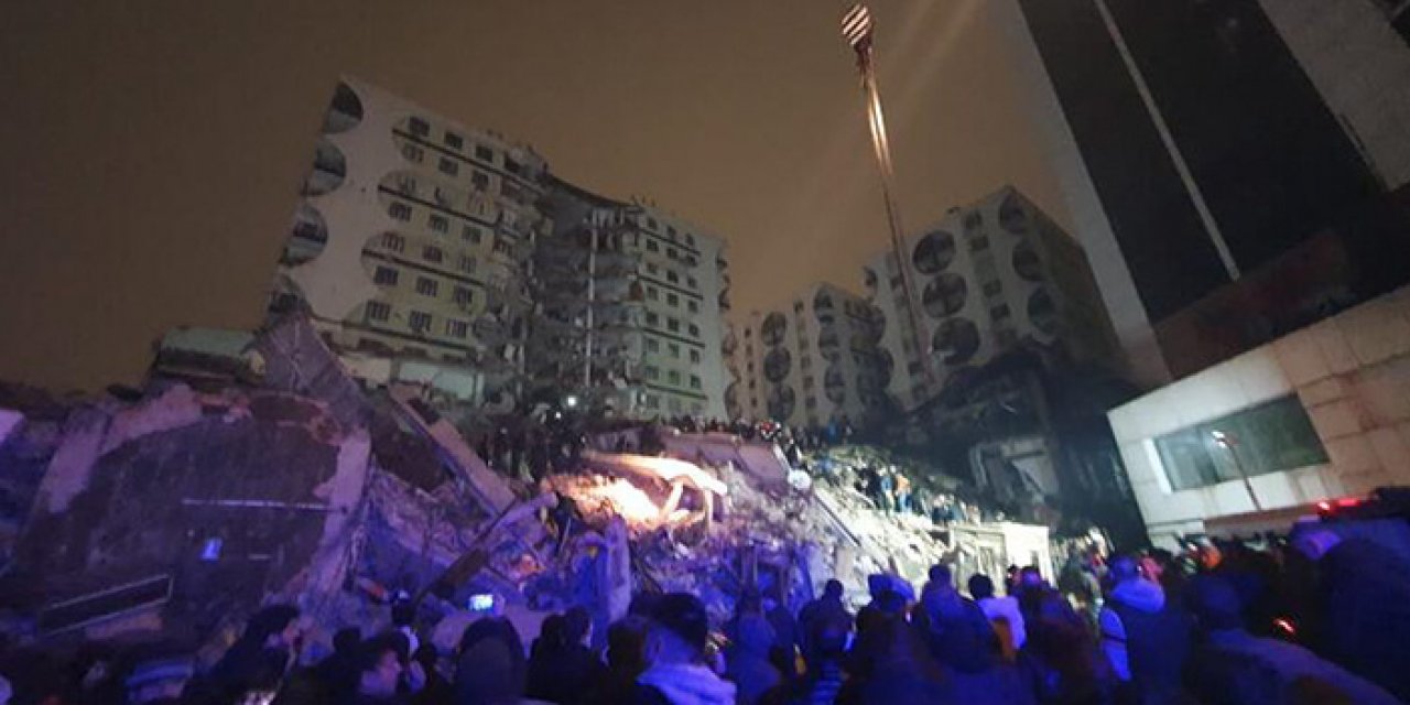 Deprem sonrası AFAD ve valiliklerden açıklama: 76 ölü