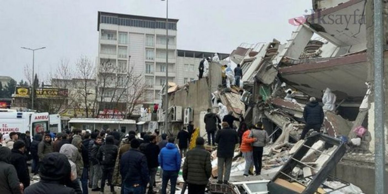 Malatya’da 11 Voleybolcu ve 4 Ampute futbolcu enkaz altında kaldı