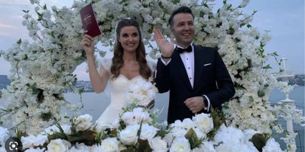 Mehmet Akif Ersoy kiminle evli, eşi kim? Mehmet Akif Ersoy boşanıyor mu?