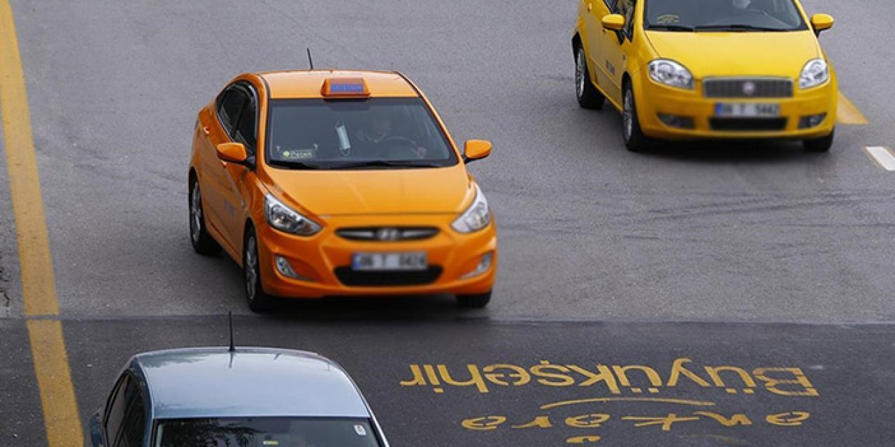 Başkentteki taksicilerden depremzedelere yardım