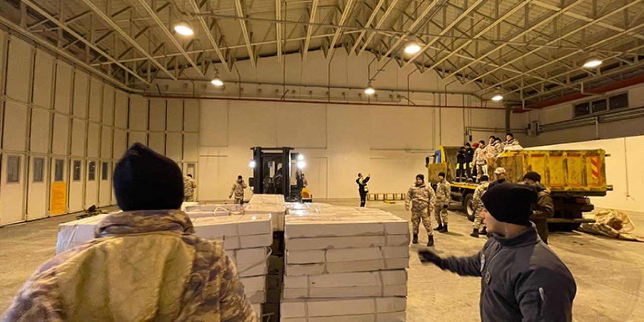 250 adet duvar kırıcı iş makinesi gönderdi