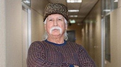 Şener Üşümezsoy kimdir? Şener Üşümezsoy nereli ve kaç yaşındadır?