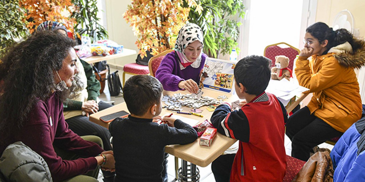 ABB 4 bin 500 depremzedeye kucak açtı