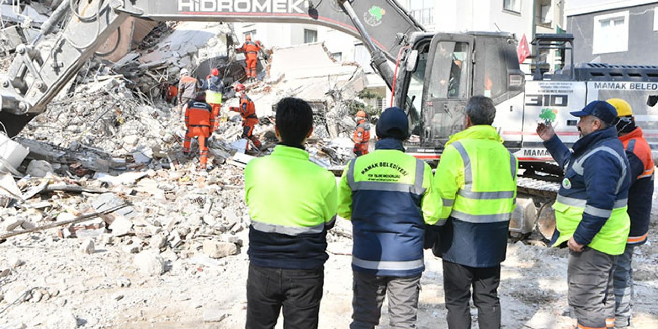 Mamak Belediyesi ilk günden beri seferber