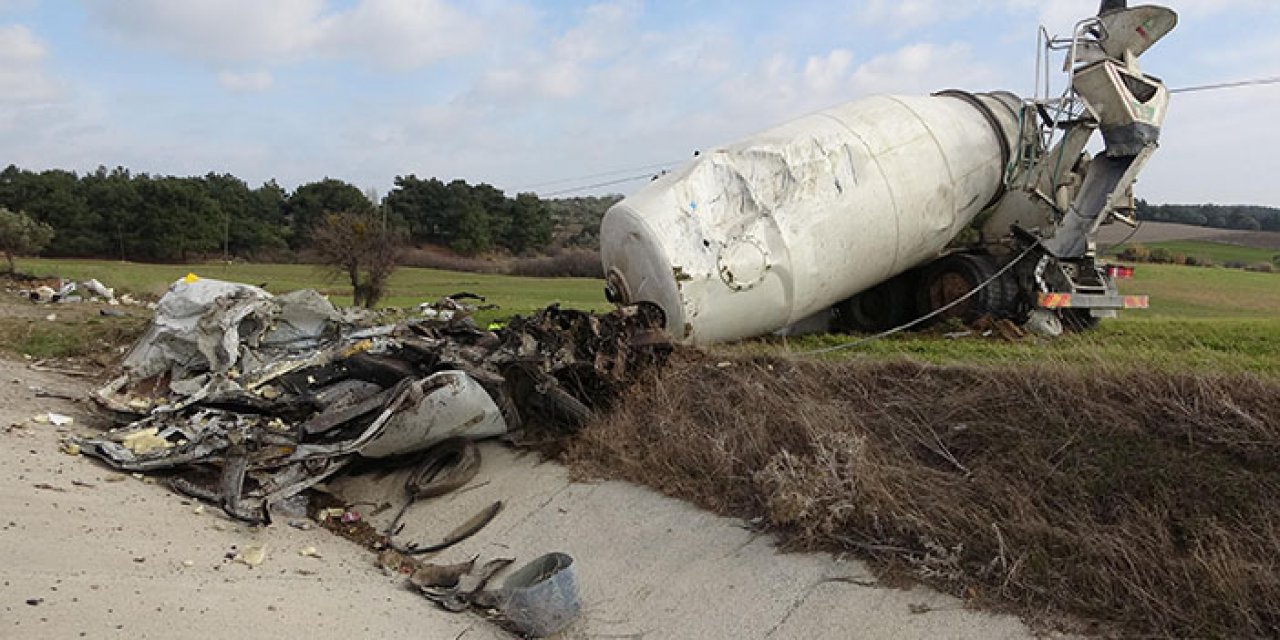 Çanakkale’de korkunç kaza: 1 ölü 1 yaralı
