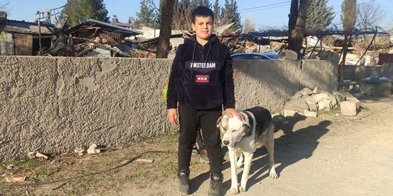 Köpeği sayesinde enkazdan kurtuldu