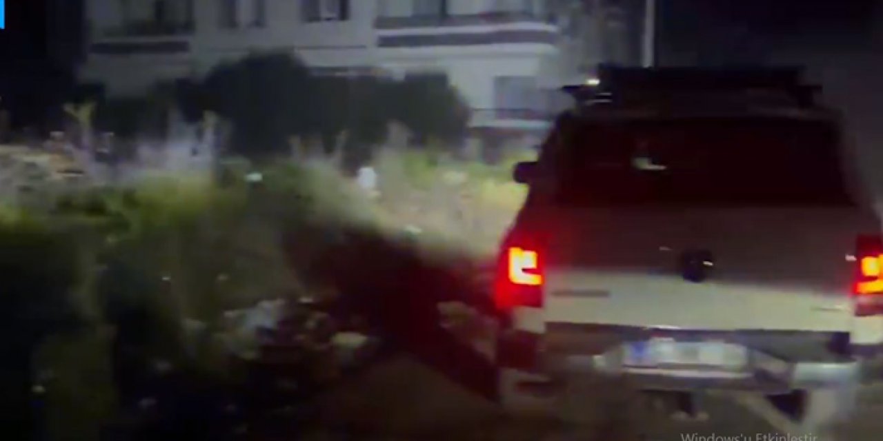 Hatay'da yaşanan yeni deprem anı kameralar yansıdı