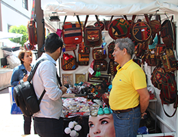 İRAN ÜRÜNLERİNE YOĞUN İLGİ