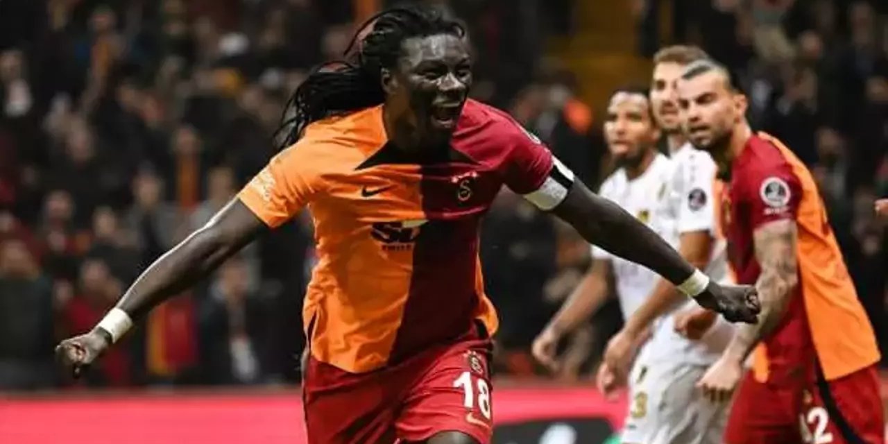 Gomis'ten futbolu bırakacağı iddialarına cevap!