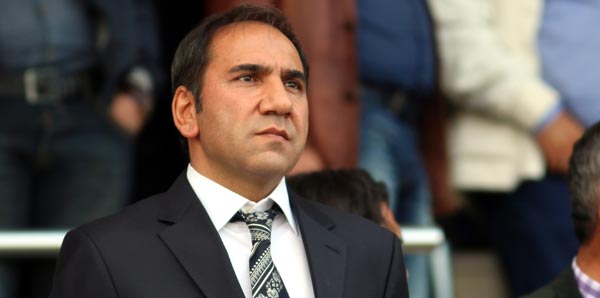 Mecnun Otyakmaz kimdir? Mecnun Otyakmaz nereli ve kaç yaşında?