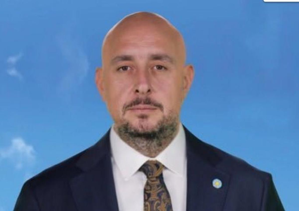 Uğur Poyraz Kimdir? Uğur Poyraz nereli ve kaç yaşında?