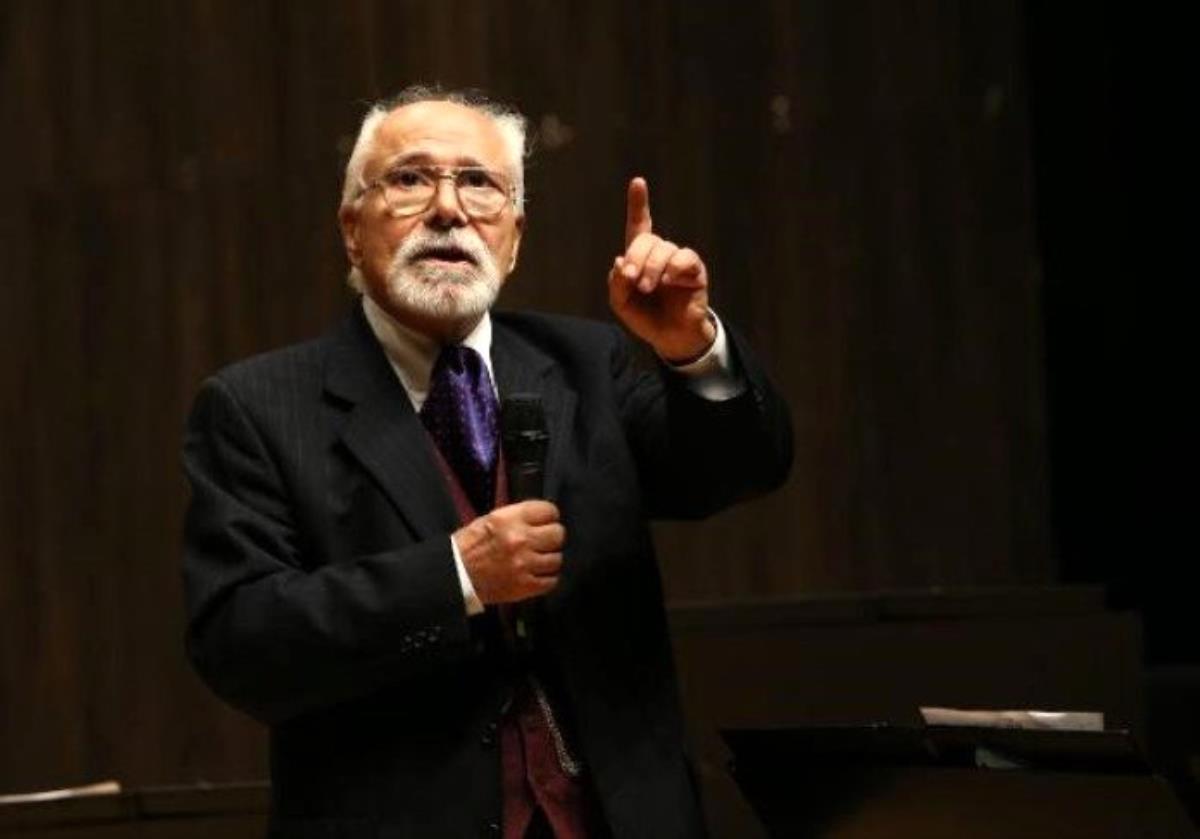 Emre Kongar kimdir? Emre Kongar nereli ve kaç yaşında?