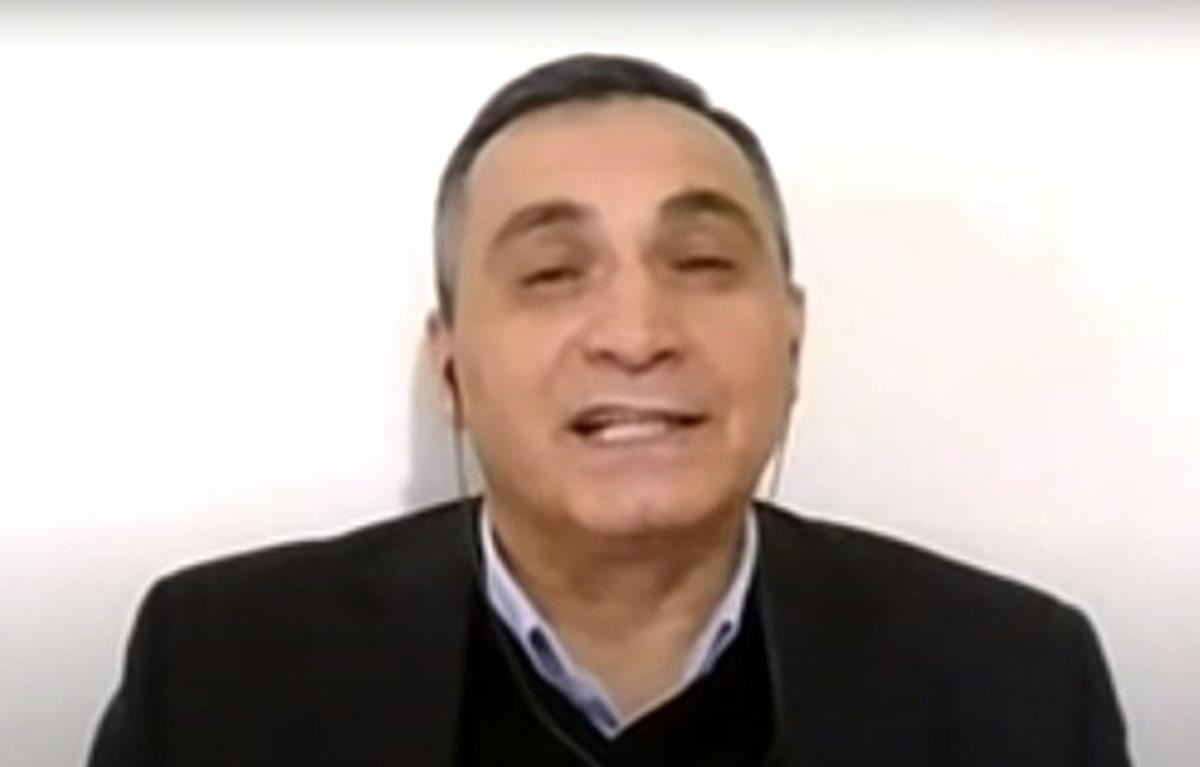 Aydın Sezer kimdir? Aydın Sezer nereli ve kaç yaşında?