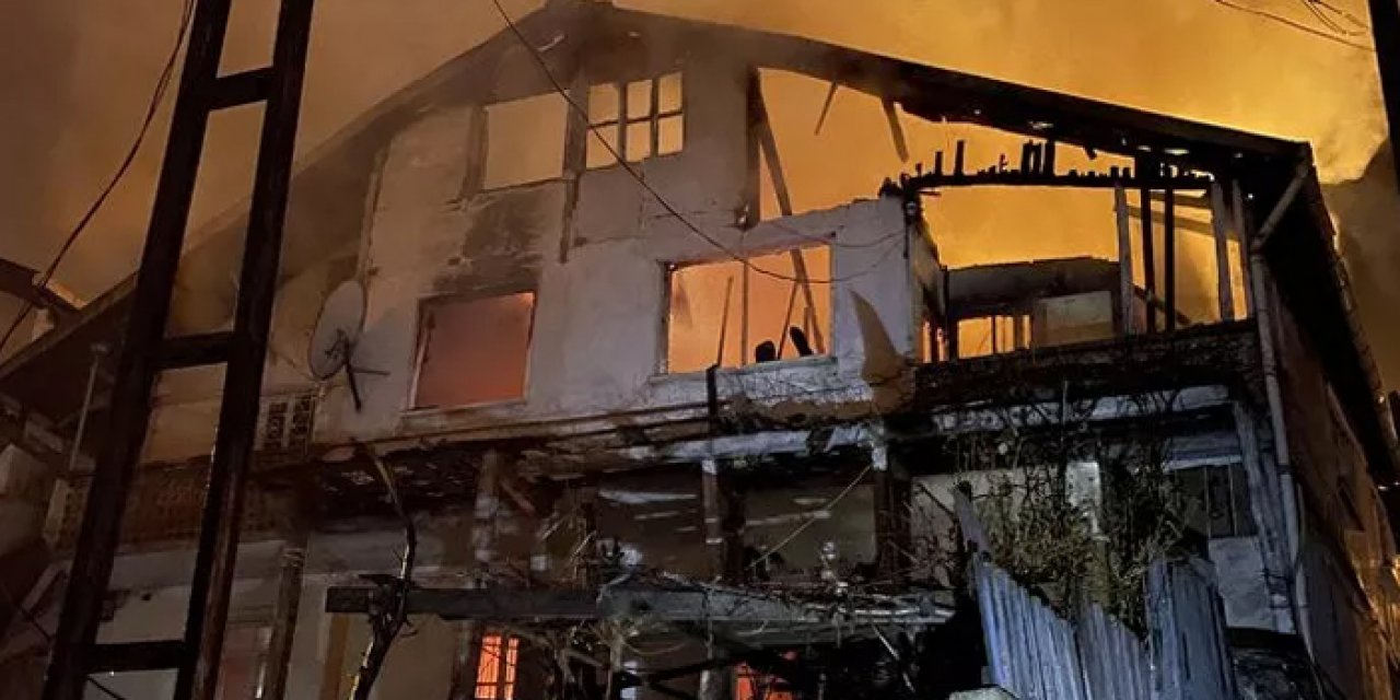 Karabük’te yangın: Ev kullanılamaz hale geldi