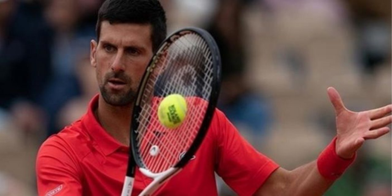 Sırp tenisçi Djokovic turnuvadan çekildi