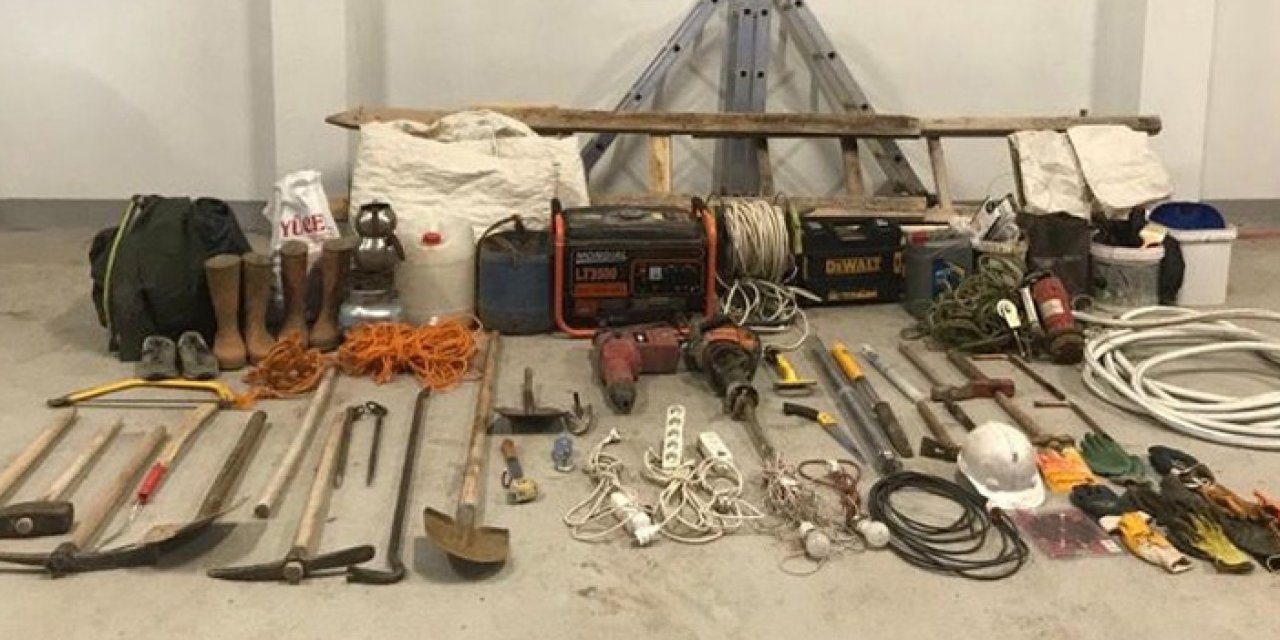 İzinsiz kazı yapan 4 kişi yakalandı