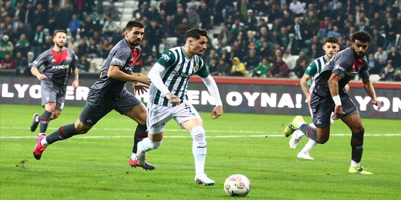 4 gol atılan maçta kazan çıkmadı