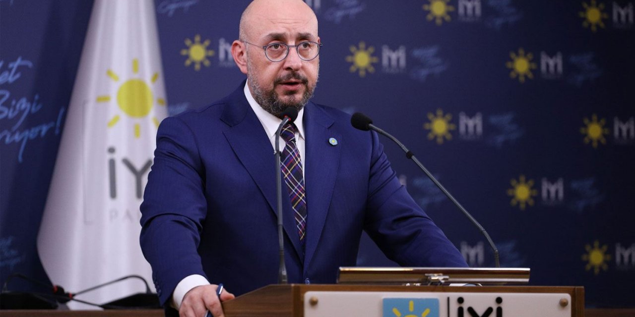 Uğur Poyraz kimdir? Nereli? Kaç yaşında?