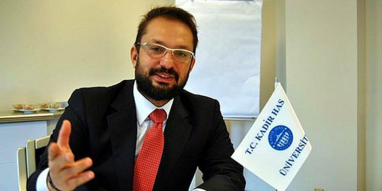 Ahmet Kasım Han kimdir? Ahmet Kasım Han nereli ve kaç yaşında?