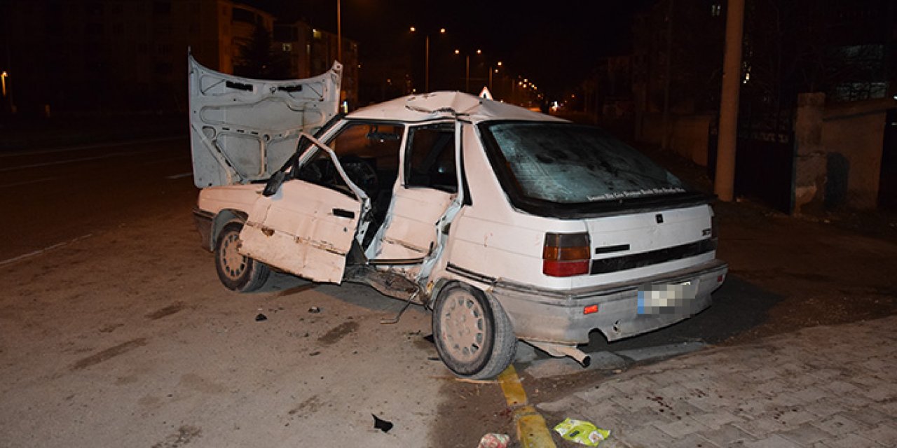 Konya’da otomobil ile TIR çarpıştı: 2 yaralı