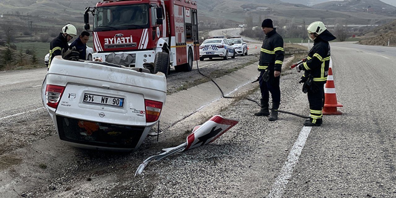 Kırıkkale’de köpek kazası: Araç devrildi, 5 yaralı var