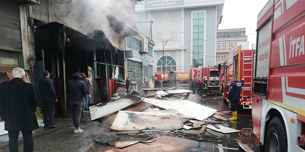 Mobilya imalathanesinde yangın