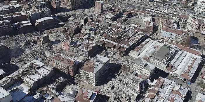 Depremde hayatını kaybedenler için ışıklar sönecek