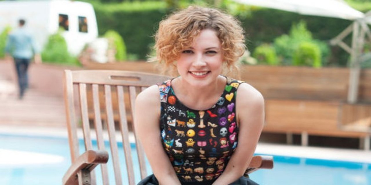 Burak Topaloğlu Açelya Topaloğlu Evli mi? Burak Topaloğlu Açelya Topaloğlu Kardeş mi? Burak topaloğlu kimdir?