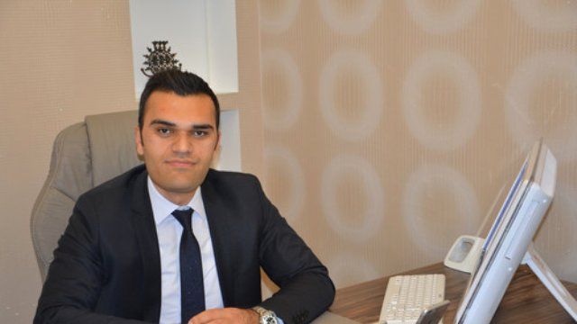 Vahdet Özkoçak kimdir? Vahdet Özkoçak nereli ve kaç yaşındadır?
