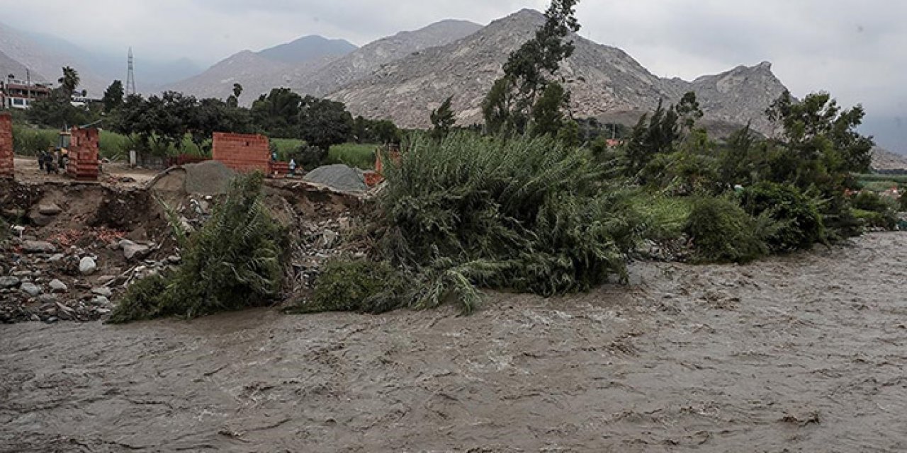 Peru’da Yaku Kasırgası: 65 can kaybı