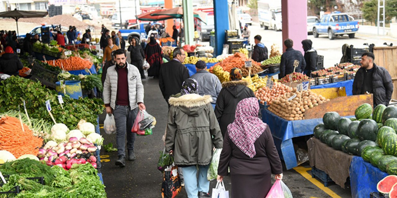 Altındağ Belediyesi’nden yeni semt pazarı hizmete girdi