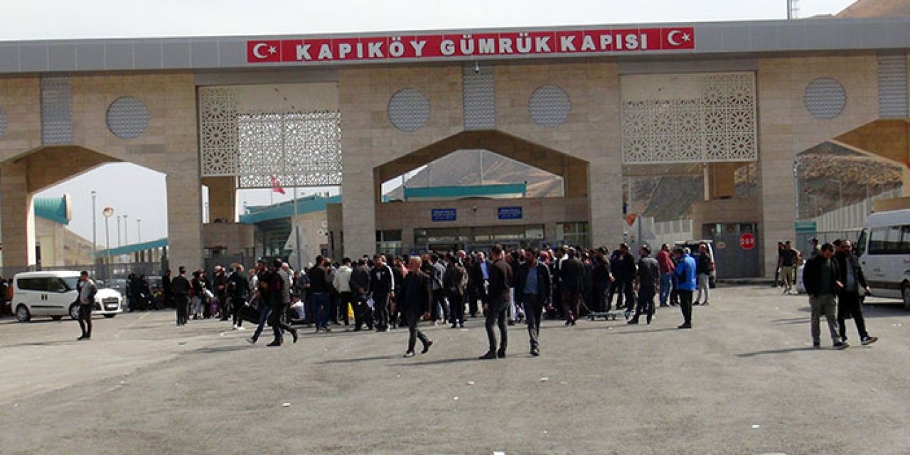 İranlı turistlerin deprem korkusu