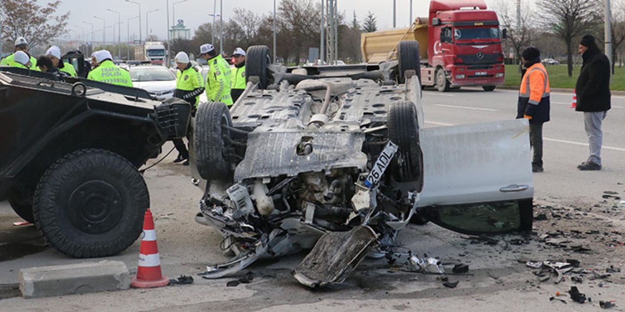 Uygulama noktasında kaza: 5’i polis 6 yaralı