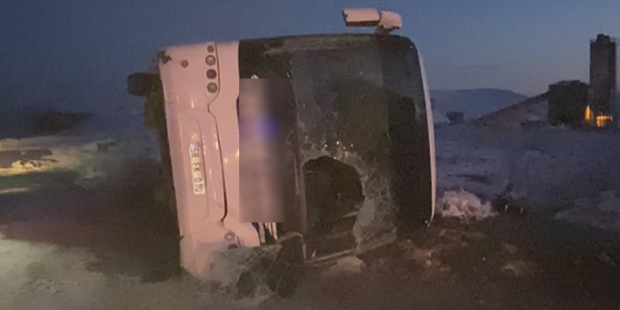 Yolcu otobüsü kaza yaptı: 1 ölü 25 yaralı