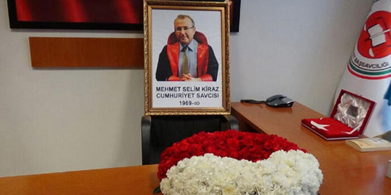 Şehidin fotoğrafını paylaştı tutuklandı