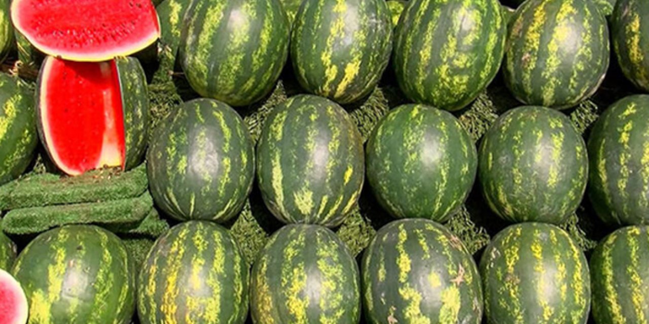 Karpuzun dilimi 51 liradan satışa sunuldu