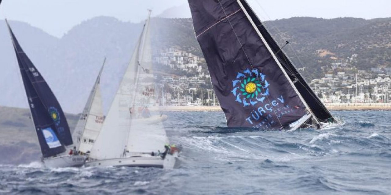 Tekneler çarpıştı: Biri battı